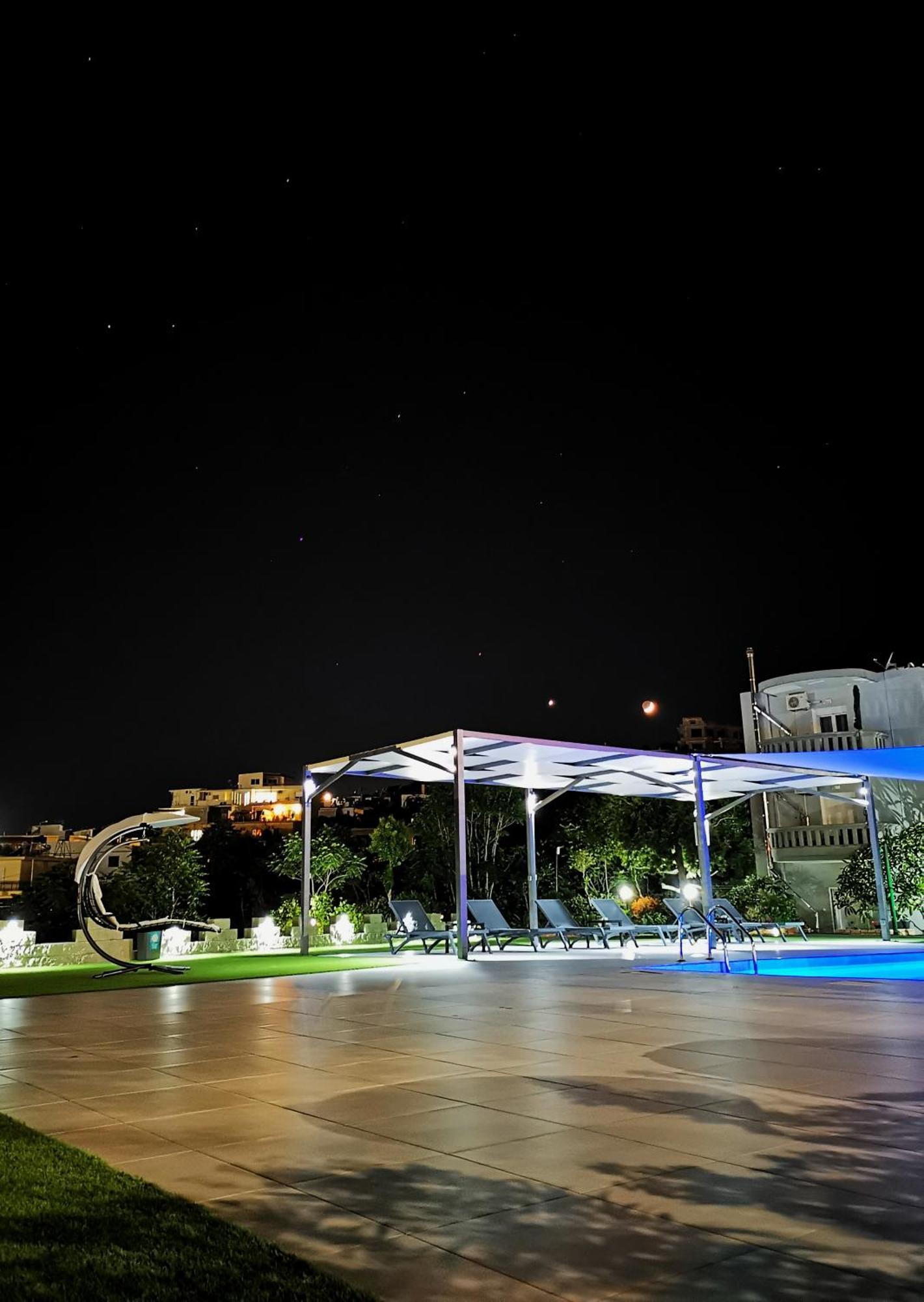 Nina Apartment Chania  Buitenkant foto