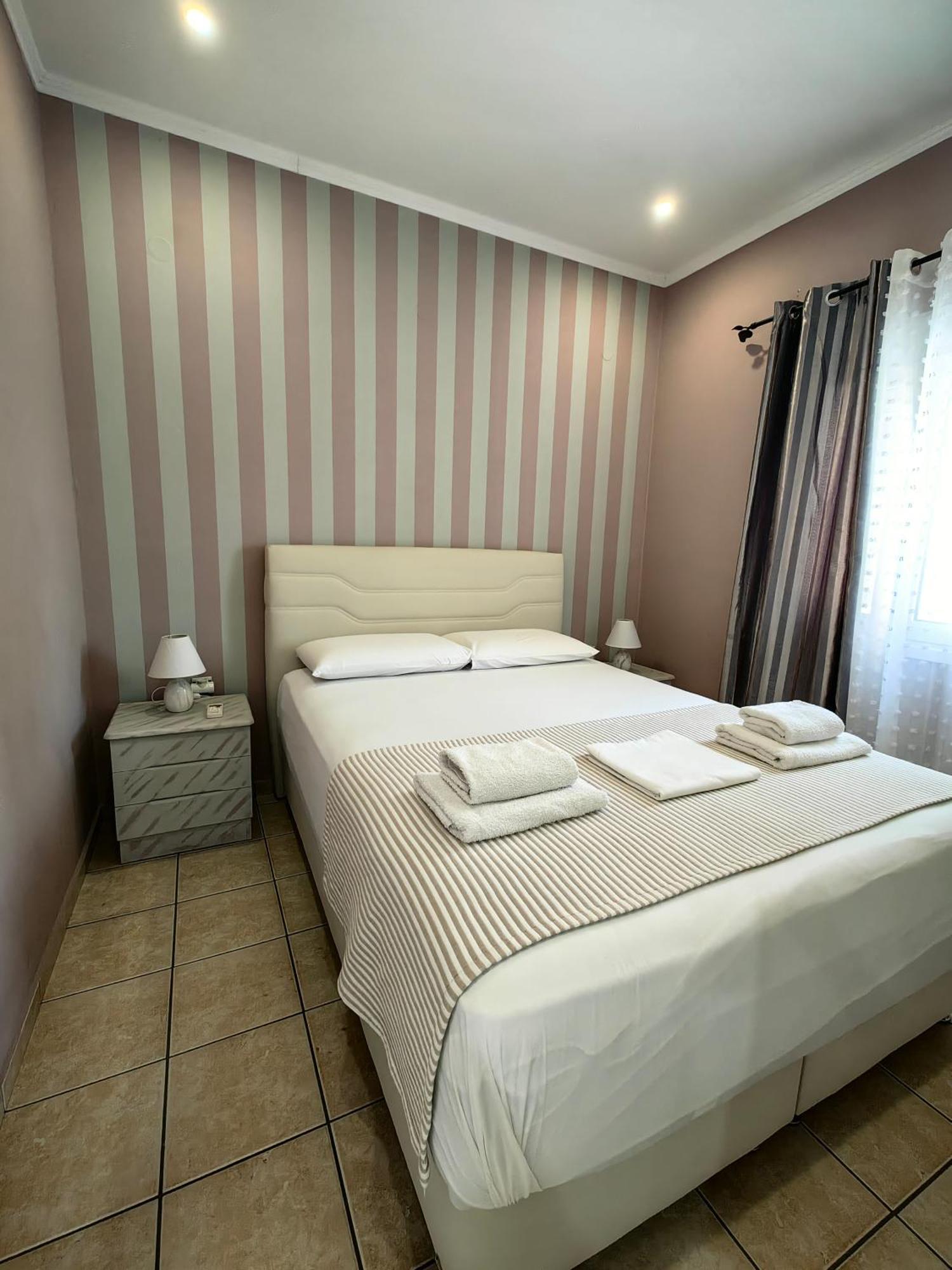 Nina Apartment Chania  Buitenkant foto