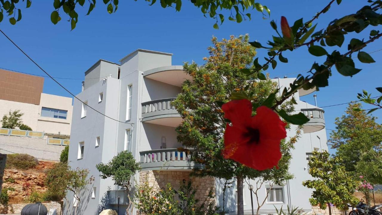 Nina Apartment Chania  Buitenkant foto